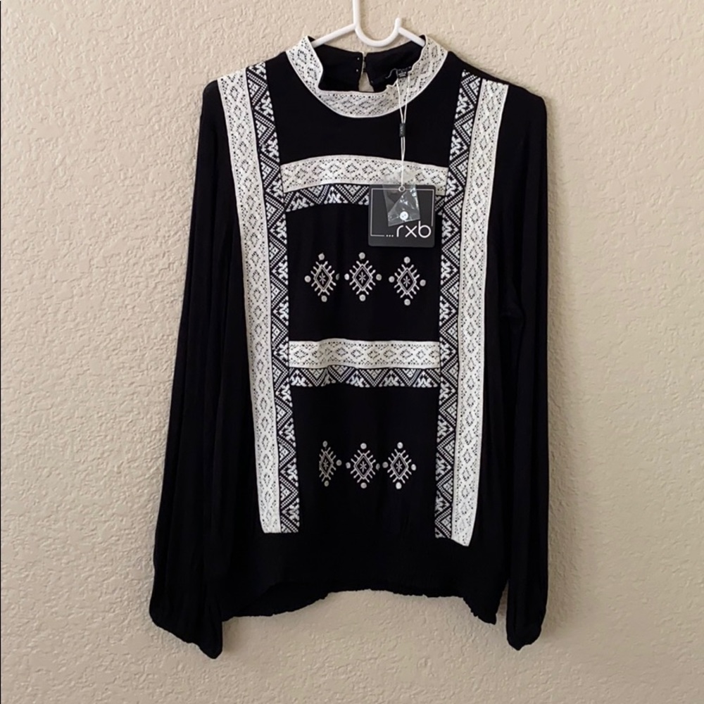 RXB Women’s Black Long Sleeve With Embroidery Top Size L NWT
